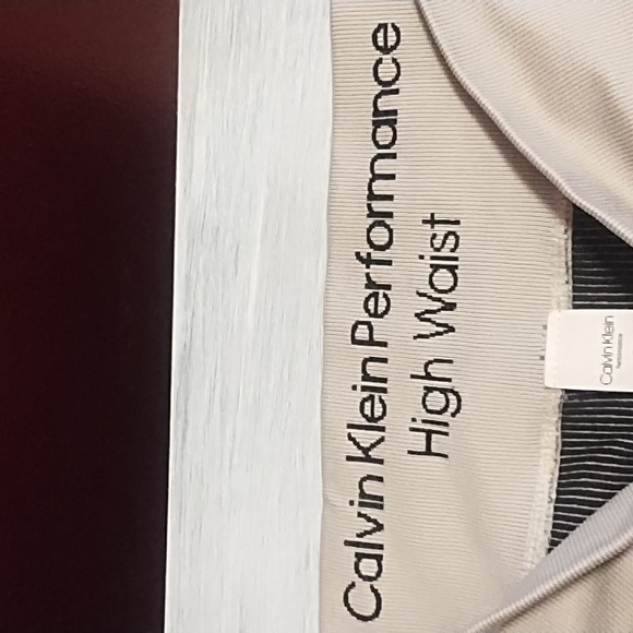 Calvin Klein Performance Cream Ribbed Shorts - Picture 4 of 5